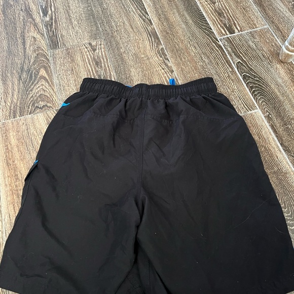 Mens Speedo swim trunks - Picture 4 of 4